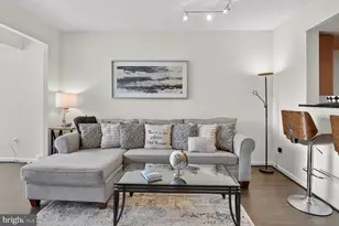 930 Wayne Ave, Silver Spring, MD 20910 - Photo 4