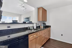 930 Wayne Ave, Silver Spring, MD 20910 - Photo 14