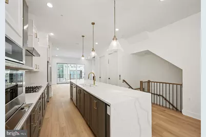 8612 Erdem Place, Chevy Chase, MD 20815 - Photo 4