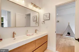 4517 Clermont Pl, Garrett Park, MD 20896 - Photo 46