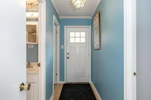 9 Bel Pre Ct, Rockville, MD 20853 - Photo 4