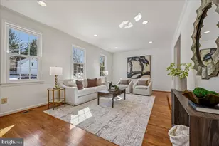 9825 Korman Ct, Potomac, MD 20854 - Photo 12