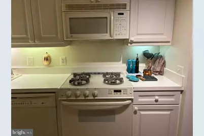 5101 River Road #1911, Bethesda, MD 20816 - Photo 12