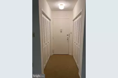 10401 Grosvenor Place #328, Rockville, MD 20850 - Photo 8