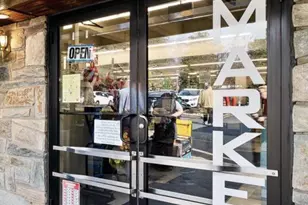 10401 Grosvenor Pl, Rockville, MD 20850 - Photo 12