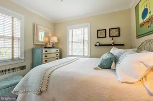 8505 Lynwood Pl, Chevy Chase, MD 20815 - Photo 22