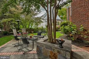 8505 Lynwood Pl, Chevy Chase, MD 20815 - Photo 46