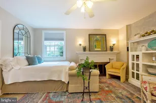 8505 Lynwood Pl, Chevy Chase, MD 20815 - Photo 36