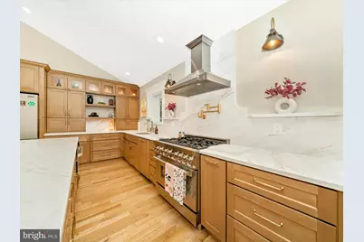 4008 Barnsley Lane, Olney, MD 20832 - Photo 16