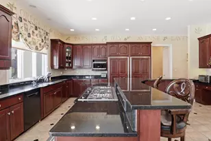 12709 Greenbriar Rd, Potomac, MD 20854 - Photo 46