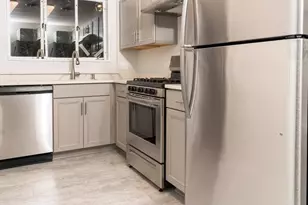 10500 Montrose Ave, Bethesda, MD 20814 - Photo 2