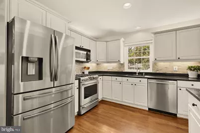 6405 Redwing Road, Bethesda, MD 20817 - Photo 12