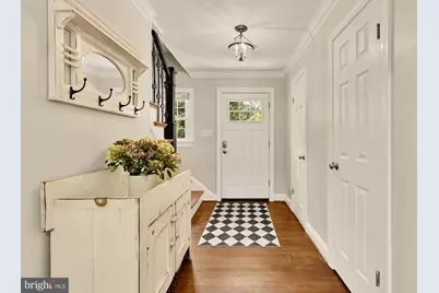 6405 Redwing Road, Bethesda, MD 20817 - Photo 2