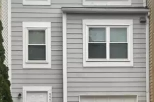 11111 Weatherburn Pl, Gaithersburg, MD 20879 - Photo 2