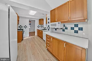 10018 Brookmoor Dr, Silver Spring, MD 20901 - Photo 8