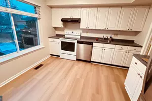 7853 Muirfield Ct, Potomac, MD 20854 - Photo 6