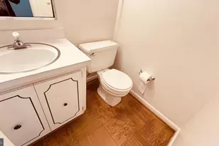 7853 Muirfield Ct, Potomac, MD 20854 - Photo 24