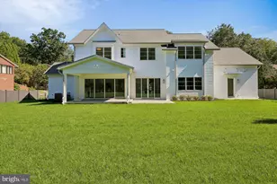 6514 76th St, Cabin John, MD 20818 - Photo 54