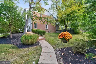 2301 Starcrest Dr, Silver Spring, MD 20904 - Photo 36