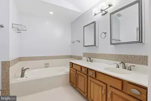 8341 Marketree Cir, Montgomery Village, MD 20886 - Photo 22