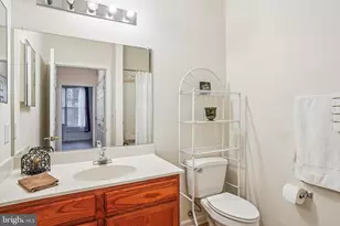 14241 Kings Crossing Blvd, Boyds, MD 20841 - Photo 32