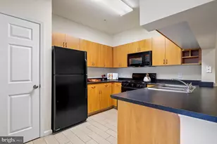 13501 Kildare Hills Terrace, Germantown, MD 20874 - Photo 2