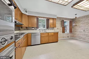 2714 Washington Ave, Chevy Chase, MD 20815 - Photo 10