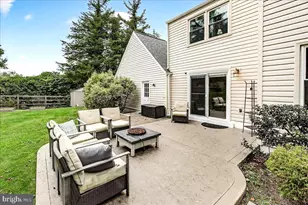 21800 Glendalough Rd, Gaithersburg, MD 20882 - Photo 8