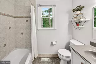 21800 Glendalough Rd, Gaithersburg, MD 20882 - Photo 54