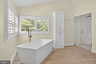 9914 Woodford, Potomac, MD 20854 - Photo 62