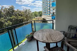 10401 Grosvenor Pl, Rockville, MD 20852 - Photo 2