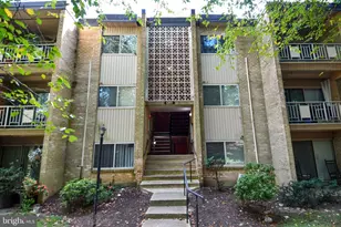 12415 Braxfield Ct, Rockville, MD 20852 - Photo 2