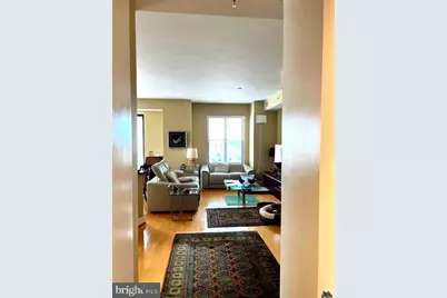 7710 Woodmont Avenue NE #911, Bethesda, MD 20814 - Photo 12