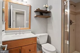 13532 Walnutwood Ln, Germantown, MD 20874 - Photo 12