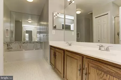 10107 Galsworthy Place, Bethesda, MD 20817 - Photo 32