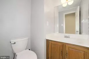 10107 Galsworthy Pl, Bethesda, MD 20817 - Photo 14