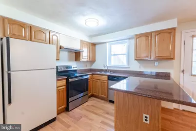 12136 Bentridge Place, Potomac, MD 20854 - Photo 8