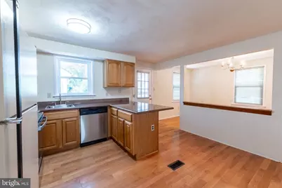 12136 Bentridge Place, Potomac, MD 20854 - Photo 6