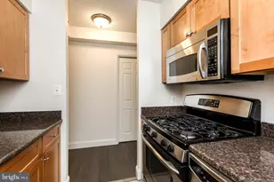 4801 Fairmont Ave, Bethesda, MD 20814 - Photo 6