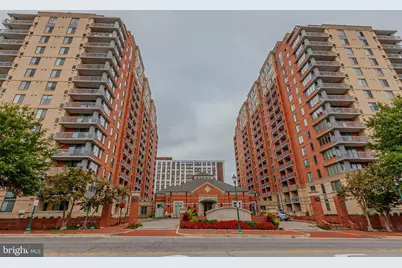 11710 Old Georgetown Road #422, North Bethesda, MD 20852 - Photo 2