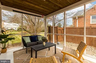 1102 Dale Dr, Silver Spring, MD 20910 - Photo 10