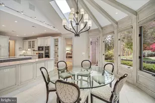 8917 Harvest Square Ct, Potomac, MD 20854 - Photo 14