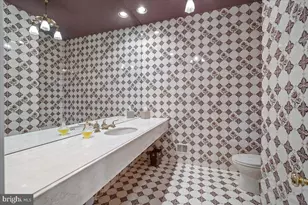 8917 Harvest Square Ct, Rockville, MD 20854 - Photo 24