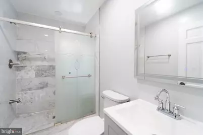 9211 Bells Mill Road, Potomac, MD 20854 - Photo 8