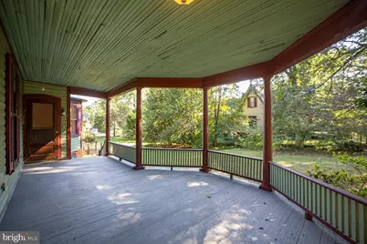 111 Grove Avenue, Washington Grove, MD 20880 - Photo 32