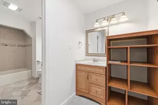 20705 Spinning Wheel Pl, Germantown, MD 20874 - Photo 24