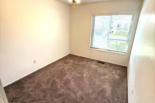 10289 Ridgeline Dr, Gaithersburg, MD 20886 - Photo 6