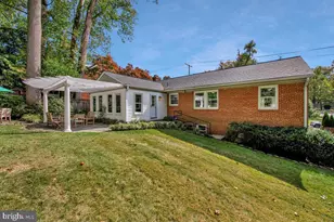 5811 Ridgefield Rd, Bethesda, MD 20816 - Photo 32