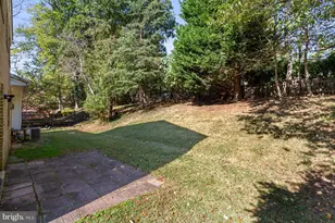 1242 Derbyshire Rd, Potomac, MD 20854 - Photo 38