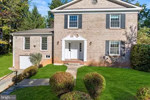 1242 Derbyshire Rd, Potomac, MD 20854 - Photo 36